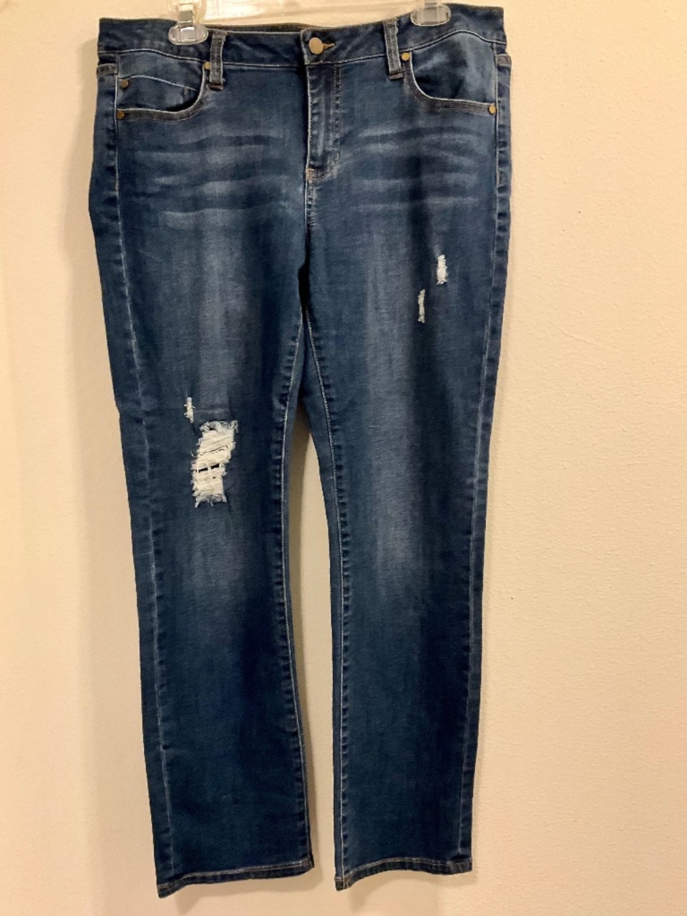 "Liverpool Jeans" The Slim Boyfriend Distressed Jeans Med/Dark  Sz 12/31